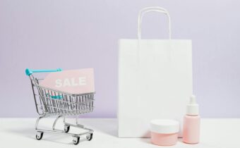 A COMPLETE GUIDE TO E-COMMERCE GROWTH